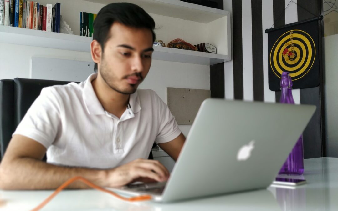 How to Work Part-Time and Make Full-Time Pay with Aravenda Consignment Software